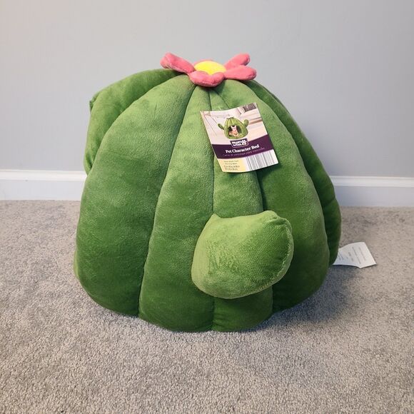 NEW Heart to Tail Plush Cactus Cat Dog bed - Unique Style, Made for Snuggling - Picture 11 of 13
